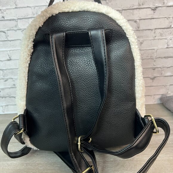 Juicy Couture Flashback Small Backpack in black faux leather - Picture 2 of 5